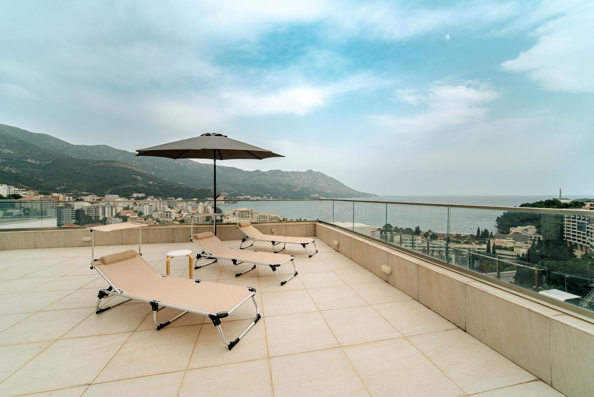Budva Gate Penthouse Exterior photo